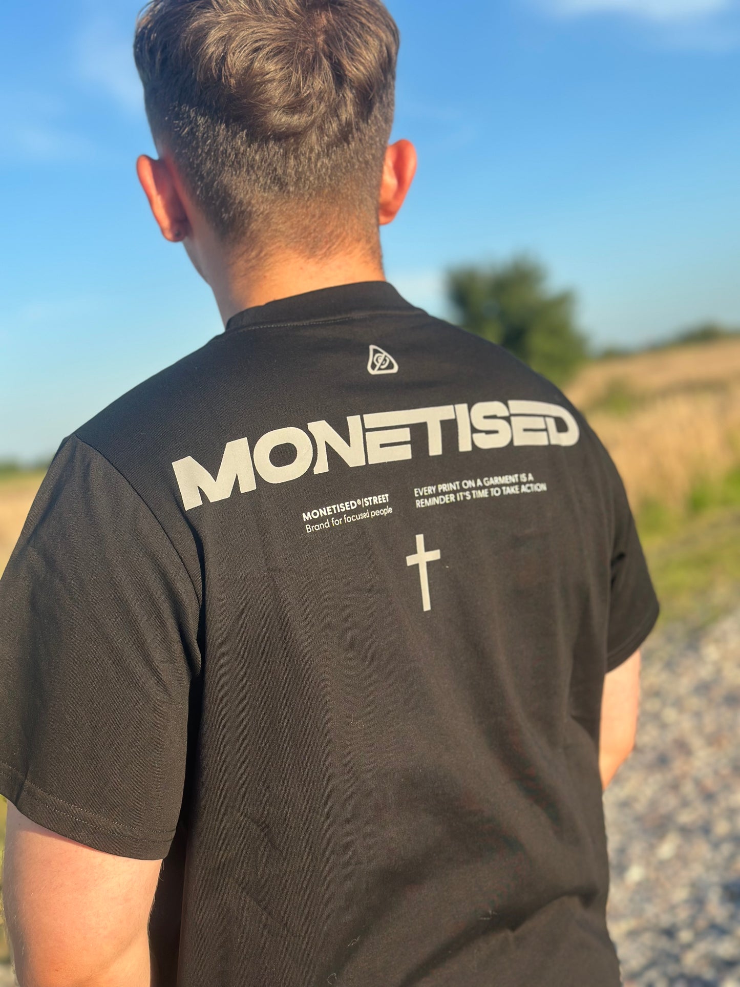 T-SHIRT - JESUS